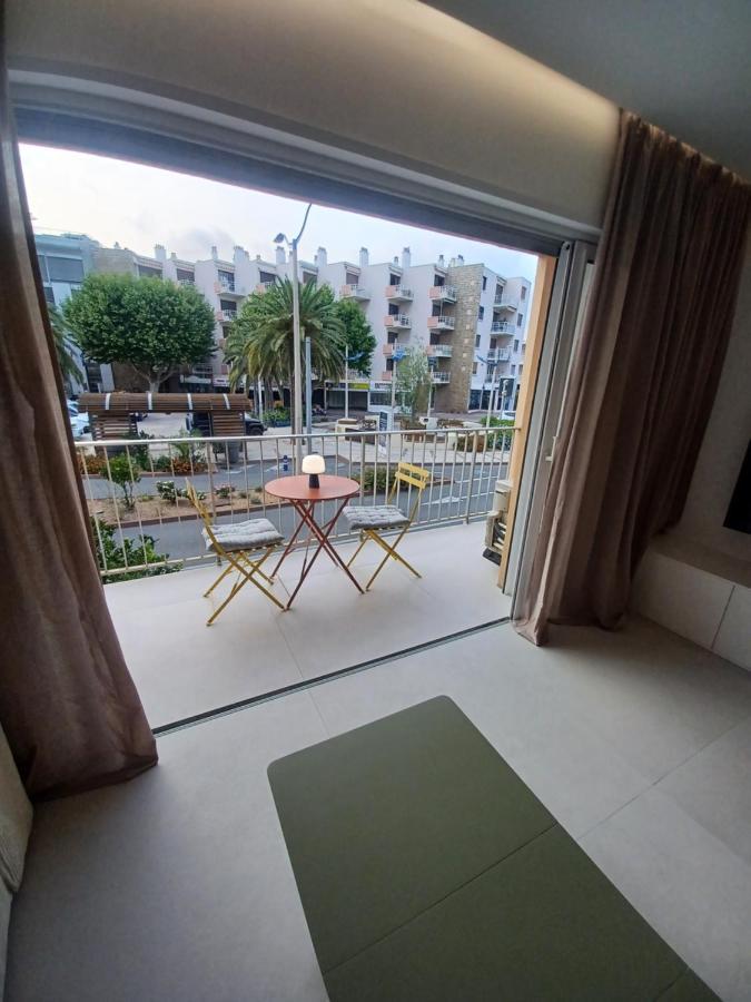 Superbe Appartement A 2 Minutes De La Mer Cavalaire-sur-Mer Exterior photo